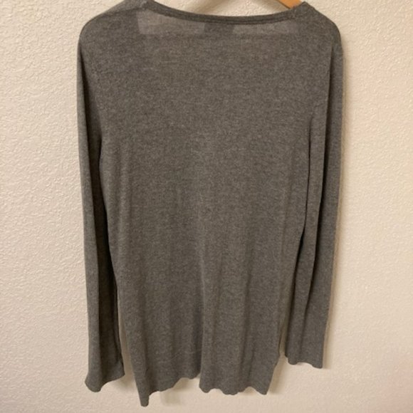 Ann Taylor Loft Cardigan in Gray with shimmer detail Large - Picture 4 of 4